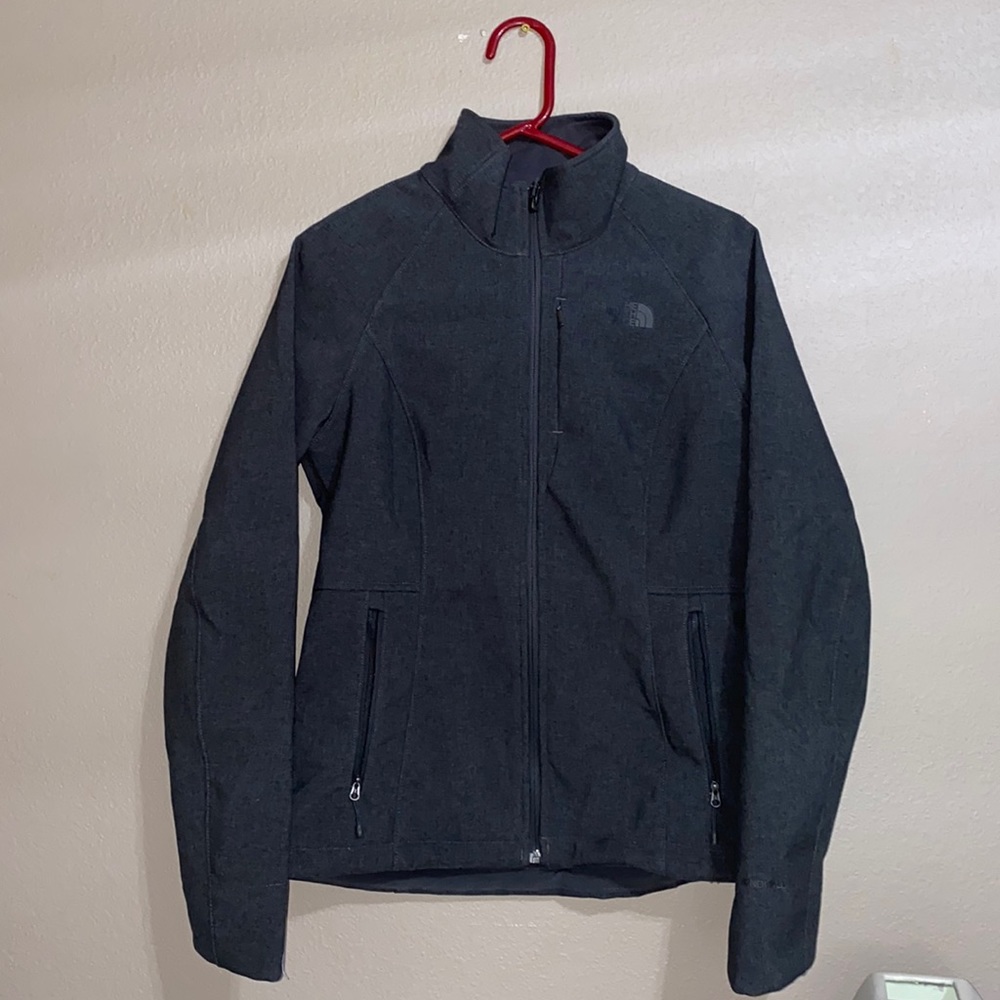Women’s North Face jacket